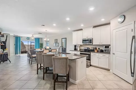 Kitchen - 10334 Echo Dock Loop, San Antonio, FL 33576 photo 1 of 6