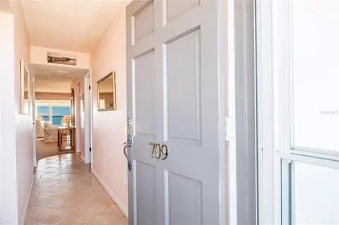 5900 Shore Blvd S #709, Gulfport, FL 33707