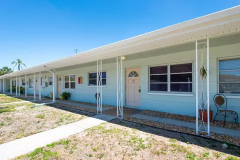3775 59th St N #2, Saint Petersburg, FL 33710