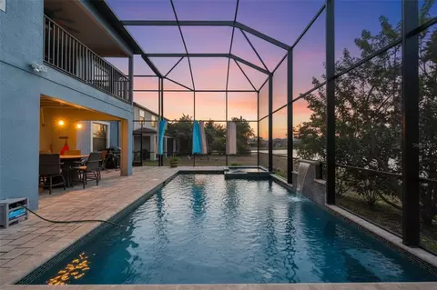 10039 Smarty Jones Dr, Ruskin, FL 33573