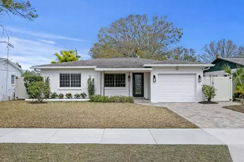 761 42nd Ave N, Saint Petersburg, FL 33703