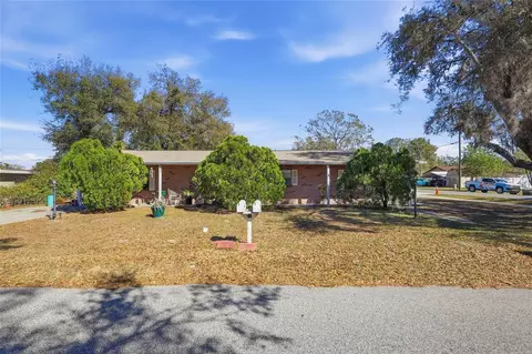 6112 6116 9th St, Zephyrhills, FL 33542