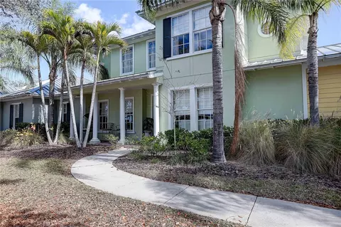5518 Luminar Pointe Ln, Apollo Beach, FL 33572