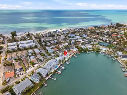 2605 Bay Blvd, Indian Rocks Beach, FL 33785