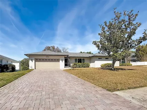 2029 Spanish Pines Dr, Dunedin, FL 34698