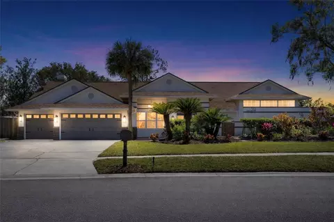 512 Crystal Grove Blvd, Lutz, FL 33548
