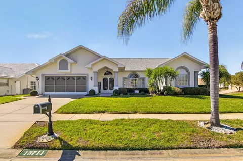 13711 Landers Dr, Hudson, FL 34667