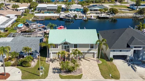 3505 Seaway Dr, New Port Richey, FL 34652