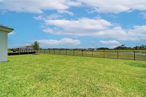 Exterior - 10308 Longmeadow Ave, Parrish, FL 34219 photo 4 of 4