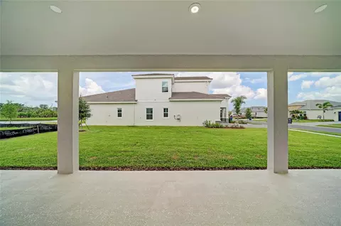 Exterior - 10245 Cross River Trl, Parrish, FL 34219 photo 3 of 4
