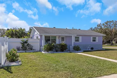 3094 Hillsdale Ave, Largo, FL 33774