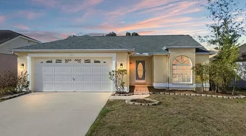 603 Sand Ridge Dr, Valrico, FL 33594