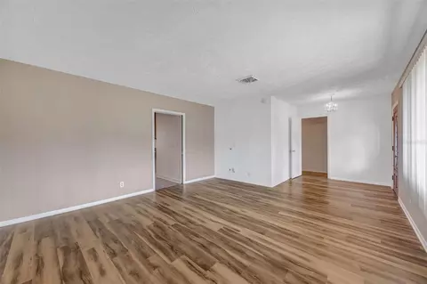 Living - 6902 Potts Rd, Riverview, FL 33569 photo 5 of 9