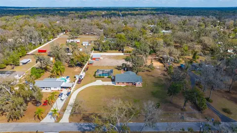 View/Area - 6902 Potts Rd, Riverview, FL 33569 photo 9 of 11