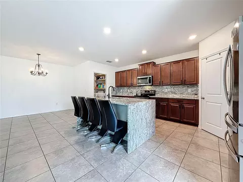 Kitchen - 12728 Lemon Pepper Dr, Riverview, FL 33578 photo 4 of 10