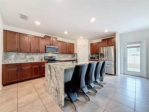 Kitchen - 12728 Lemon Pepper Dr, Riverview, FL 33578 photo 8 of 10