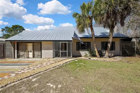 6799 W Oaklawn St, Homosassa, FL 34446