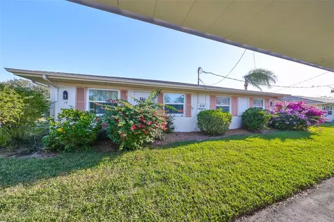 1901 Canterbury Ln #19, Sun City Center, FL 33573
