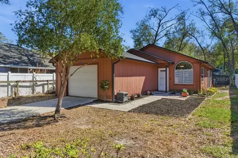 25130 Ensley Rd, Sorrento, FL 32776
