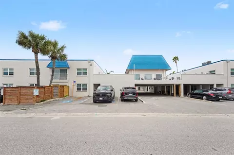 17035 Gulf Blvd #214, Saint Petersburg, FL 33708
