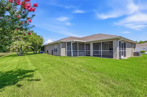 Exterior - 29338 Marker Loop, San Antonio, FL 33576 photo 3 of 7