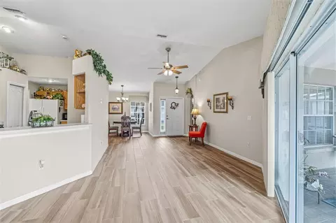 Entry Way - 29338 Marker Loop, San Antonio, FL 33576 photo 3 of 3