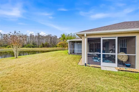 Exterior - 29338 Marker Loop, San Antonio, FL 33576 photo 5 of 10