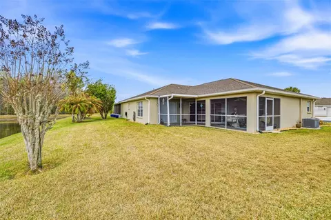 Exterior - 29338 Marker Loop, San Antonio, FL 33576 photo 6 of 10