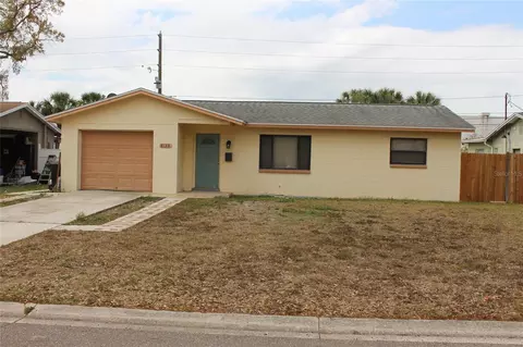 8120 7th St N, Saint Petersburg, FL 33702