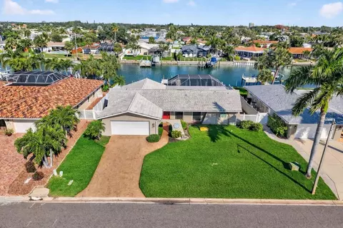 3927 48th Ave S, Saint Petersburg, FL 33711