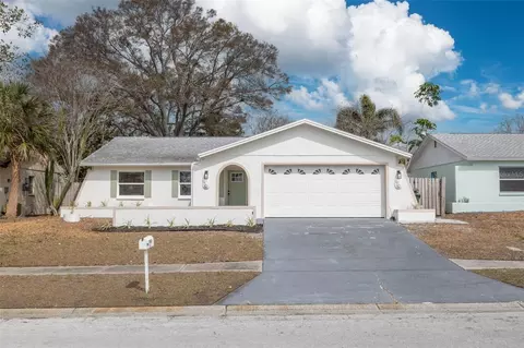 12816 128th Ave, Largo, FL 33774
