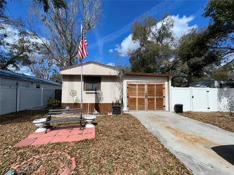 124 W Parker Ave, Bushnell, FL 33513
