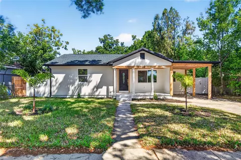 902 N 32nd St, Saint Petersburg, FL 33713