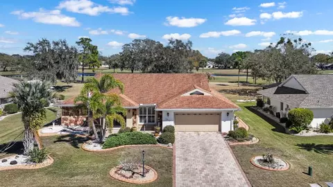 1917 E View Dr, Sun City Center, FL 33573