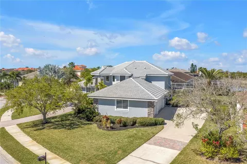 View/Area - 14365 Eagle Pointe Dr, Clearwater, FL 33762 photo 2 of 3