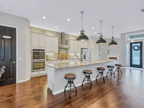 Kitchen - 16324 26th St E, Parrish, FL 34219 photo 2 of 6