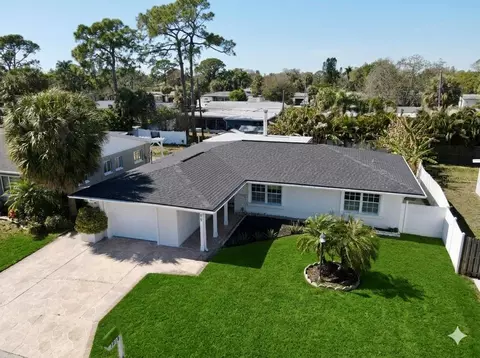 4518 Helena St NE, Saint Petersburg, FL 33703
