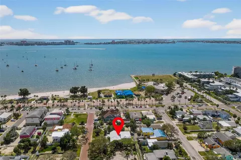 3113 57th St S, Gulfport, FL 33707