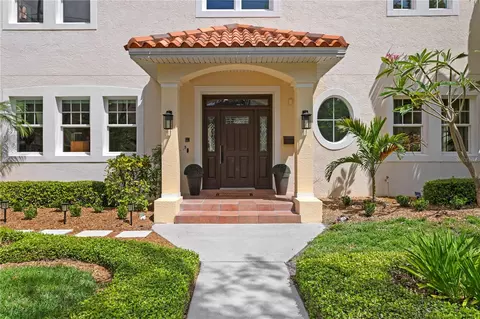 4115 W Barcelona St, Tampa, FL 33629