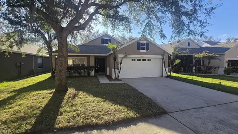 6515 Summer Cove Dr, Riverview, FL 33578