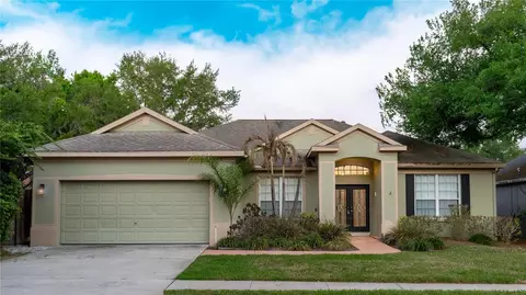 4302 River Close Blvd, Valrico, FL 33596