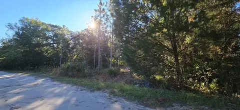 7784 W Twin Canal Ln, Homosassa, FL 34448