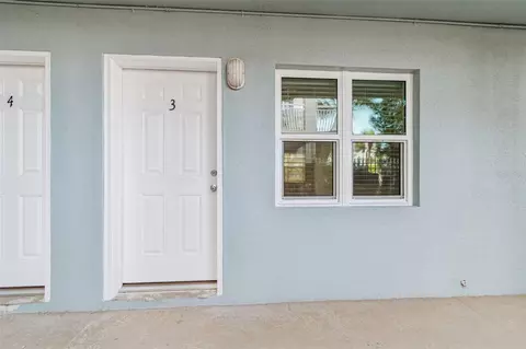300 Venetian Dr #3, Clearwater, FL 33755