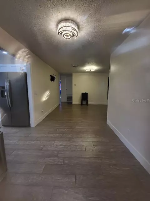 Entry Way - 995 Emerald Dr, Mount Dora, FL 32757 photo 1 of 2