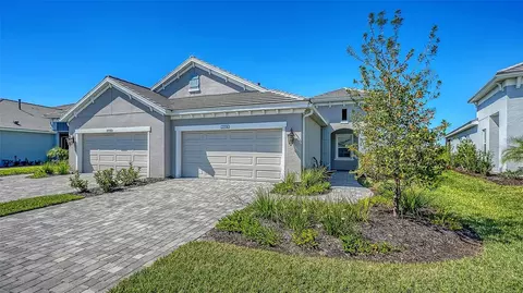 2114 Sylvester Palm Ln, Bradenton, FL 34212