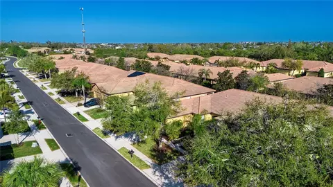 View/Area - 317 Seneca Falls Dr, Apollo Beach, FL 33572 photo 2 of 6