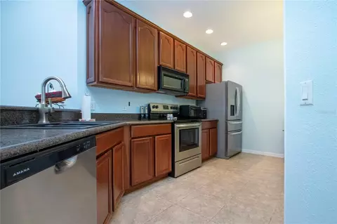 Kitchen - 317 Seneca Falls Dr, Apollo Beach, FL 33572 photo 2 of 3