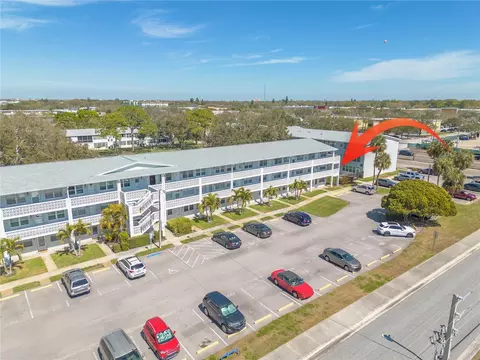 1001 77th Ave N #112, Saint Petersburg, FL 33702