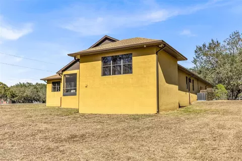 Exterior - 13101 Shadow Run Blvd, Riverview, FL 33569 photo 10 of 13