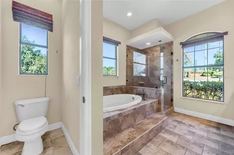 Bath - 13101 Shadow Run Blvd, Riverview, FL 33569 photo 1 of 9